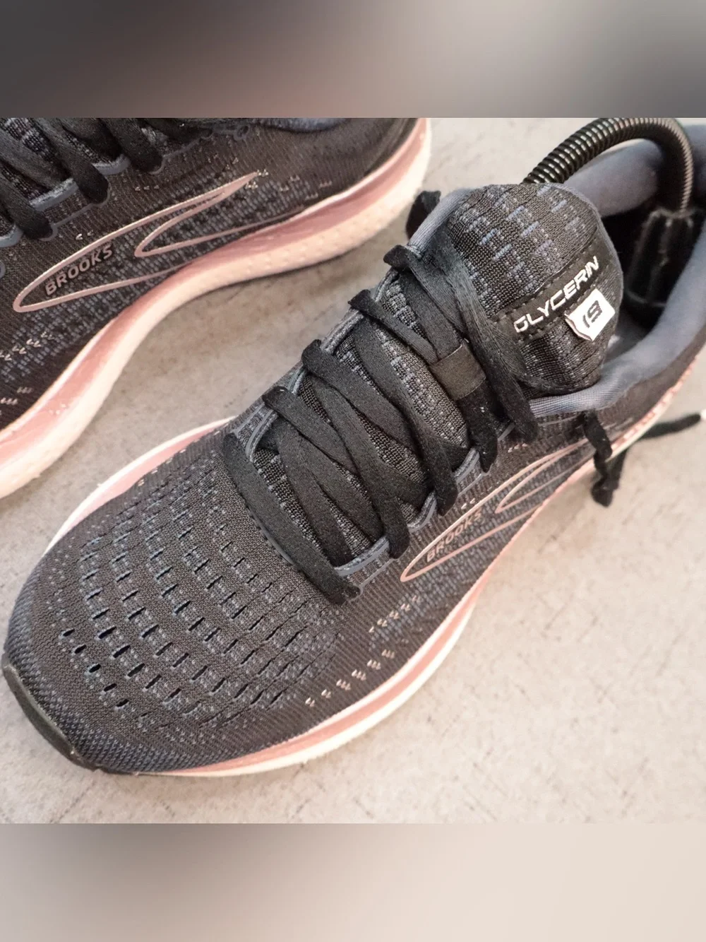 Brooks Glycerin GTS 19 Women's Running Shoes Size 11 Wide (D) Black Metallic